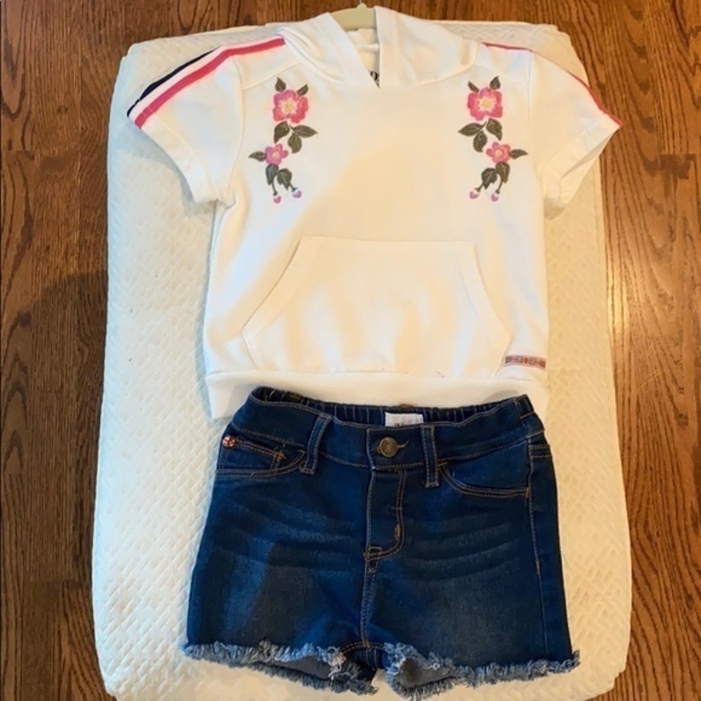 Hudson 2 pc short set